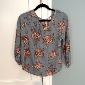 Grey/blue blouse with floral, size small, like new